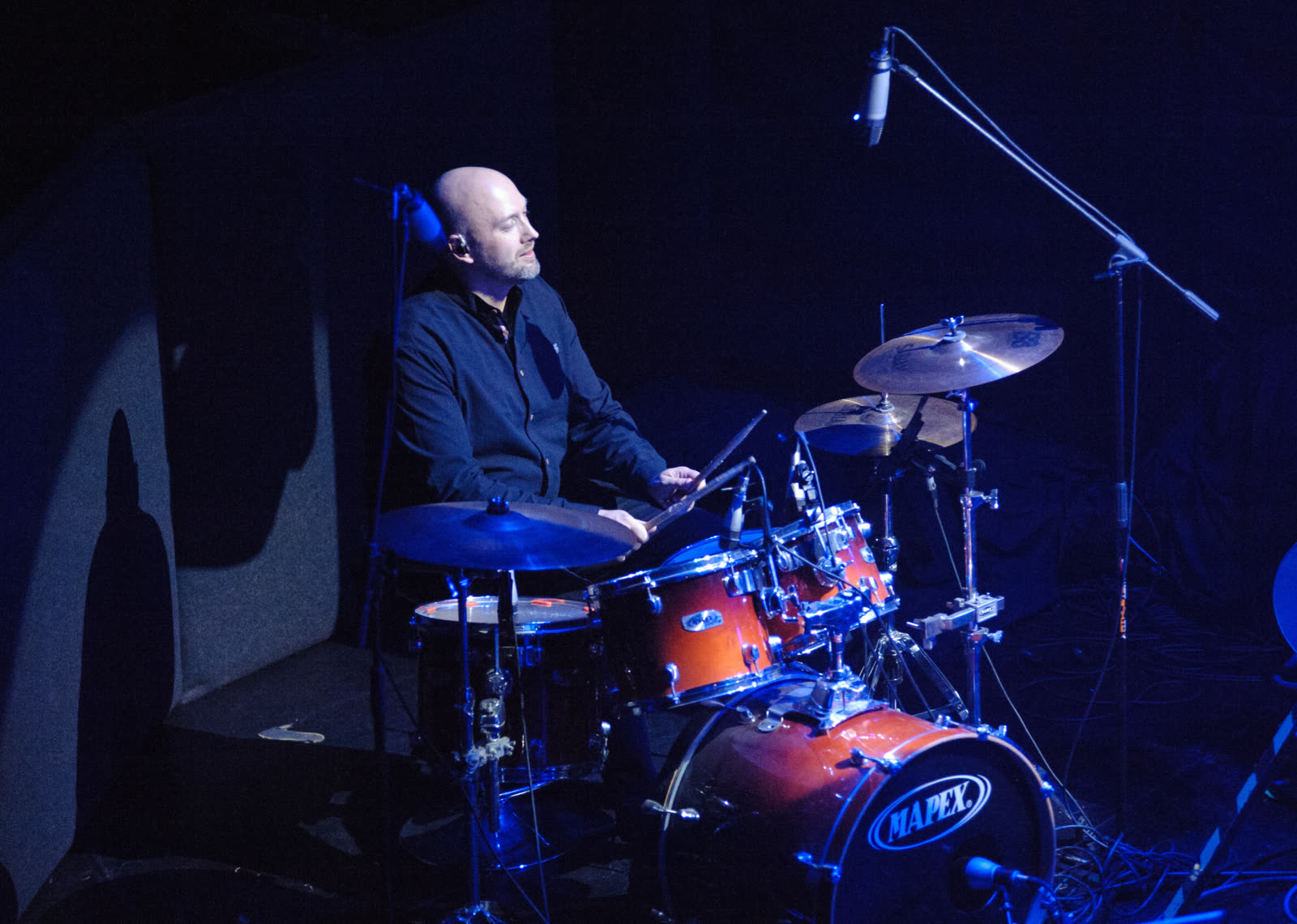 Muzycy The Phil Collins Tribute Show na scenie